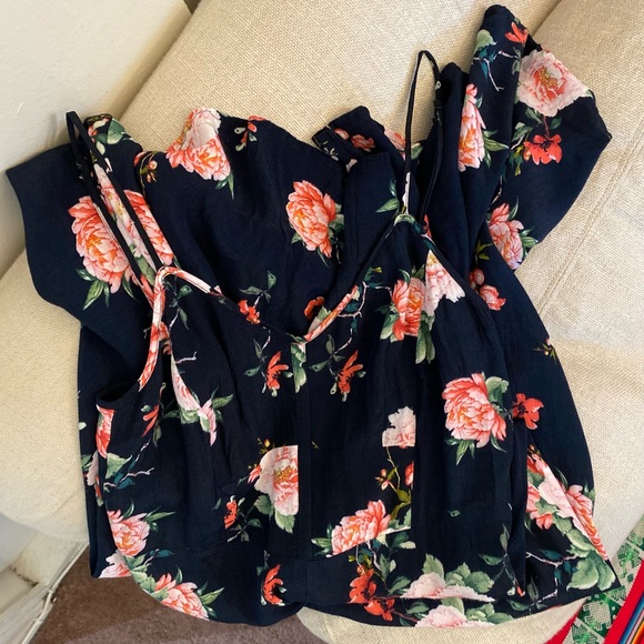 EVER NEW MELBOURNE, new without tags, beautiful floral dress, size 4 - Picture 11 of 13